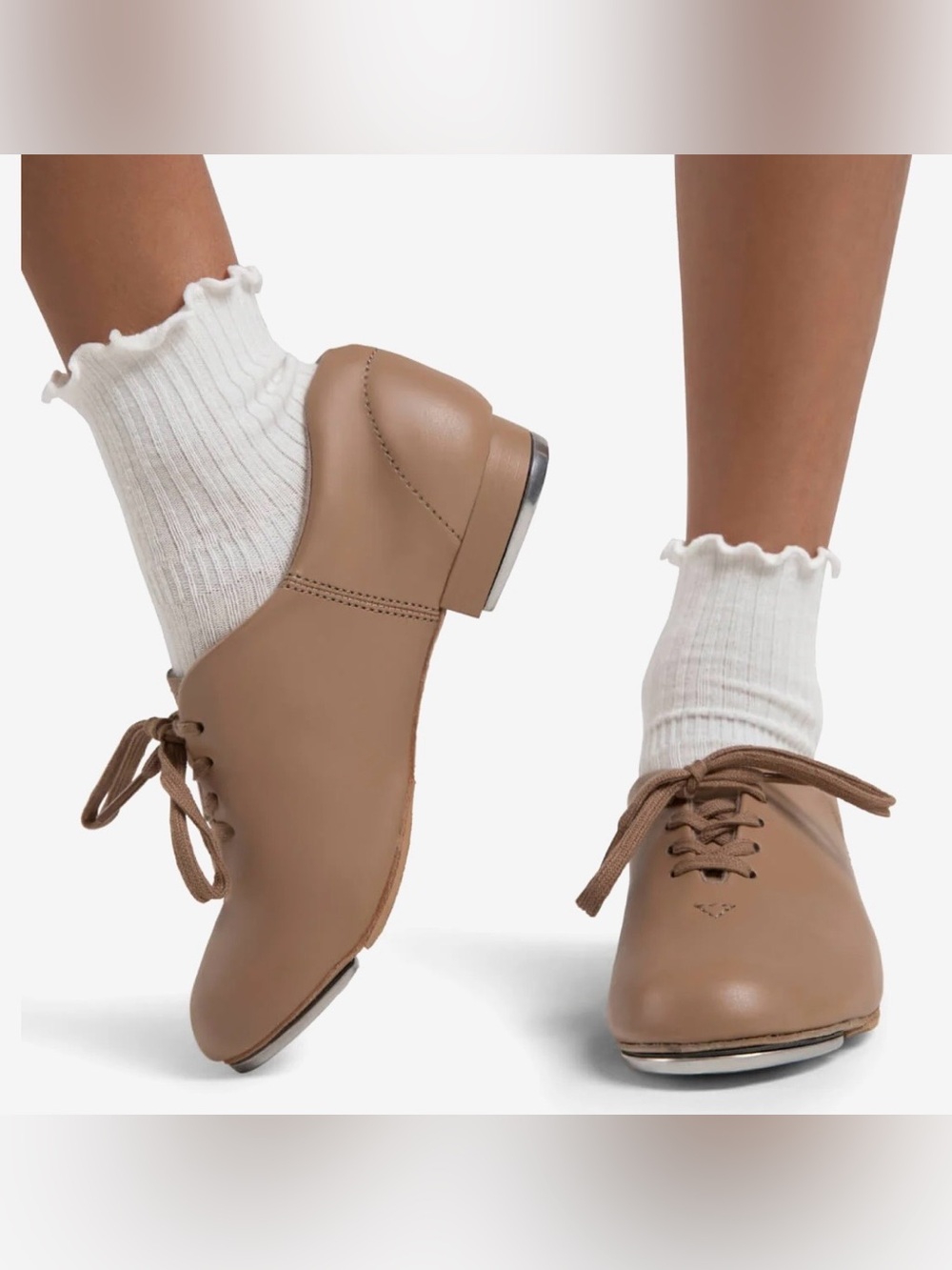 NWOT Kids 1.5M Capezio Classic Fluid Caramel Lace-Up Tap Shoes
